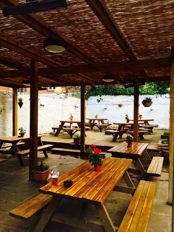 The Swan Inn Pub Isleworth Bagian luar foto