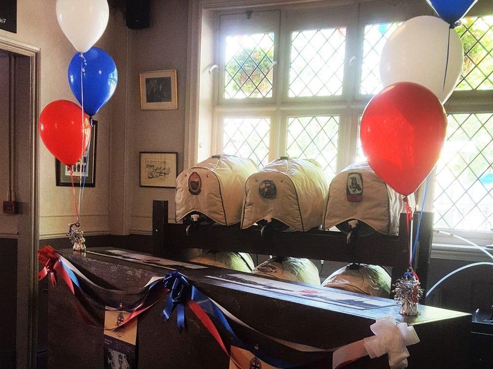 The Swan Inn Pub Isleworth Bagian luar foto
