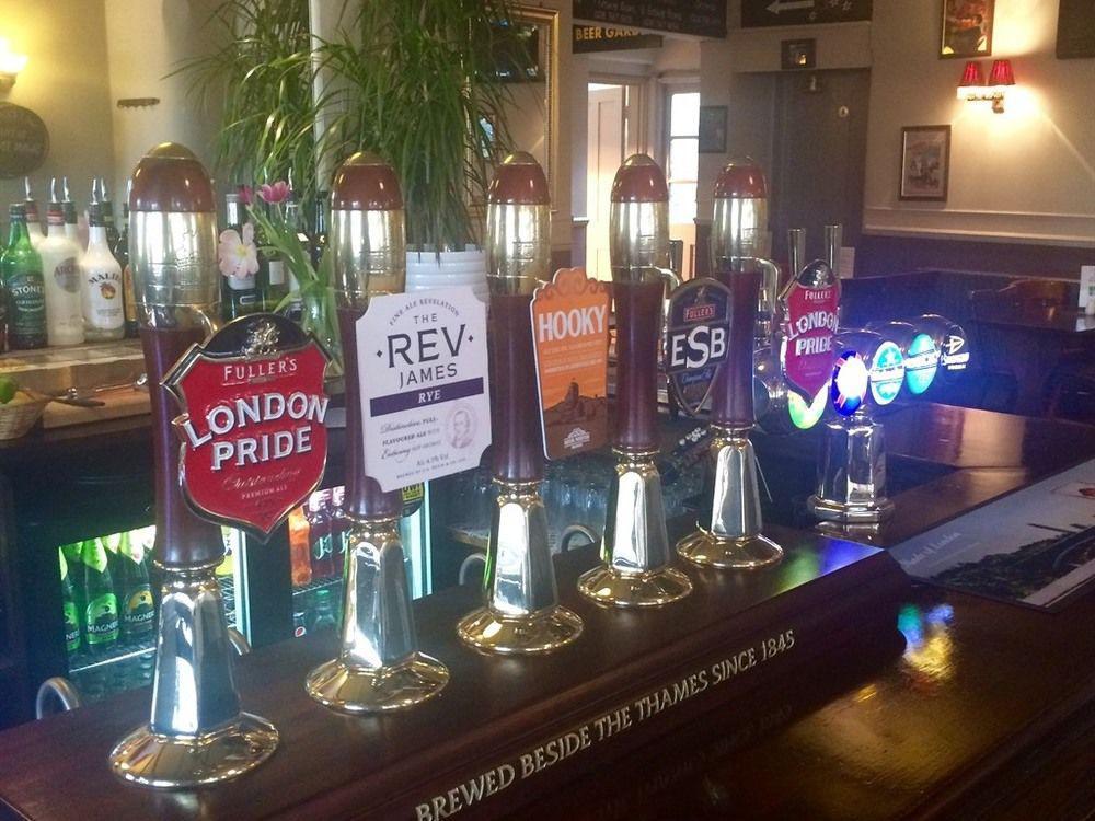 The Swan Inn Pub Isleworth Bagian luar foto